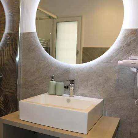 Allumaro House Гостевой дом 3*